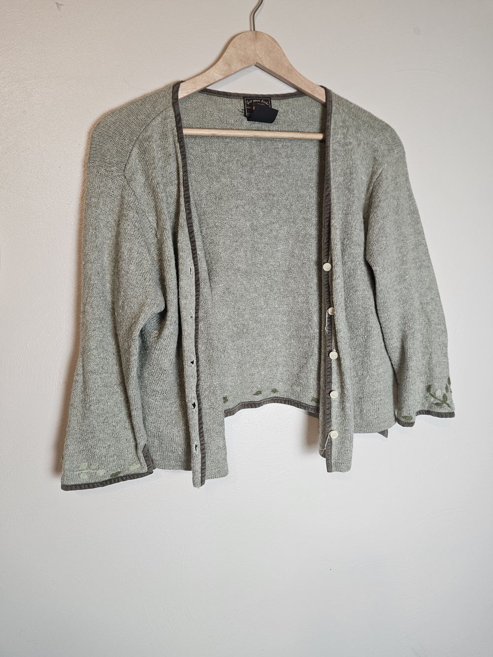 Light Green Women's Button-Front Cardigan Sweater